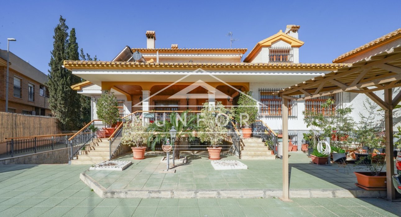 Herverkoop - Villa's -
Pilar de la Horadada