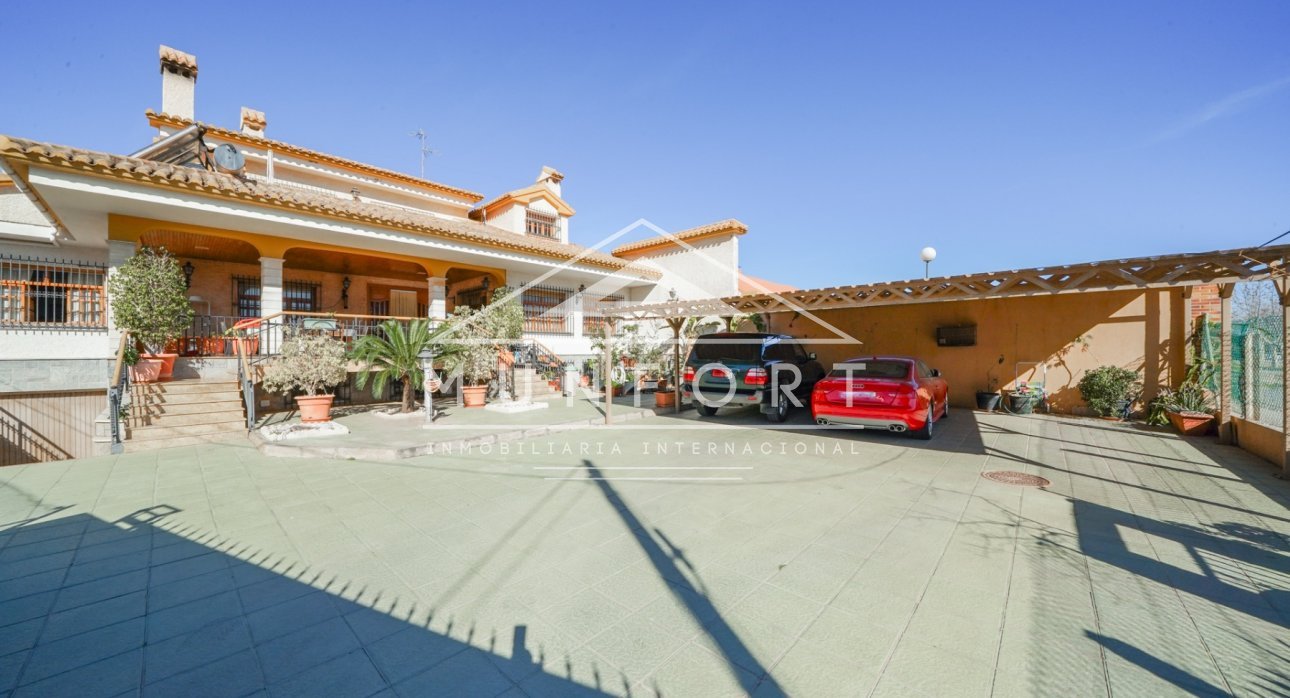 Herverkoop - Villa's -
Pilar de la Horadada