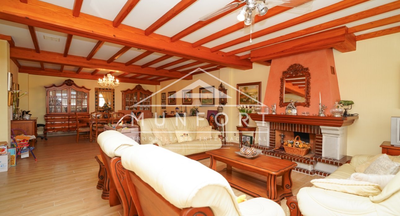 Herverkoop - Villa's -
Pilar de la Horadada