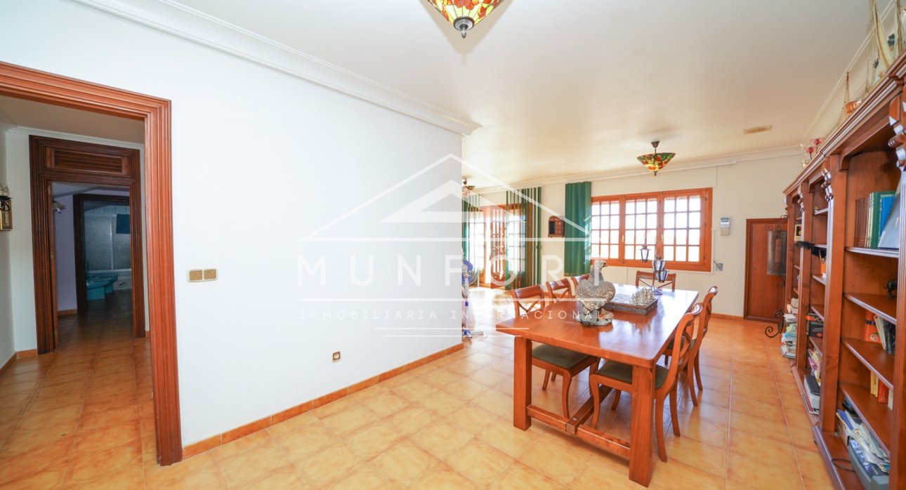 Herverkoop - Villa's -
Pilar de la Horadada