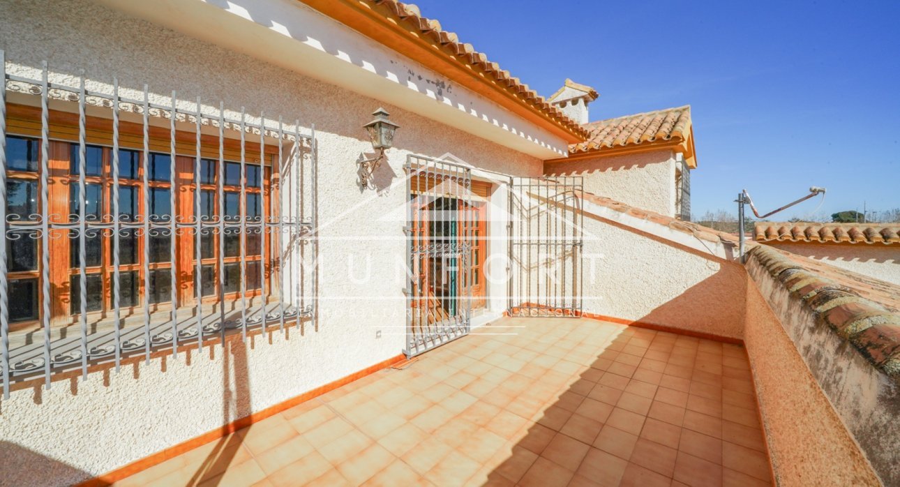Herverkoop - Villa's -
Pilar de la Horadada