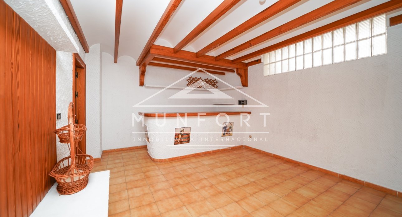 Herverkoop - Villa's -
Pilar de la Horadada