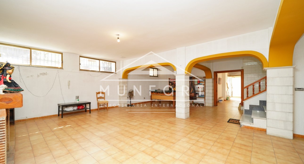 Herverkoop - Villa's -
Pilar de la Horadada