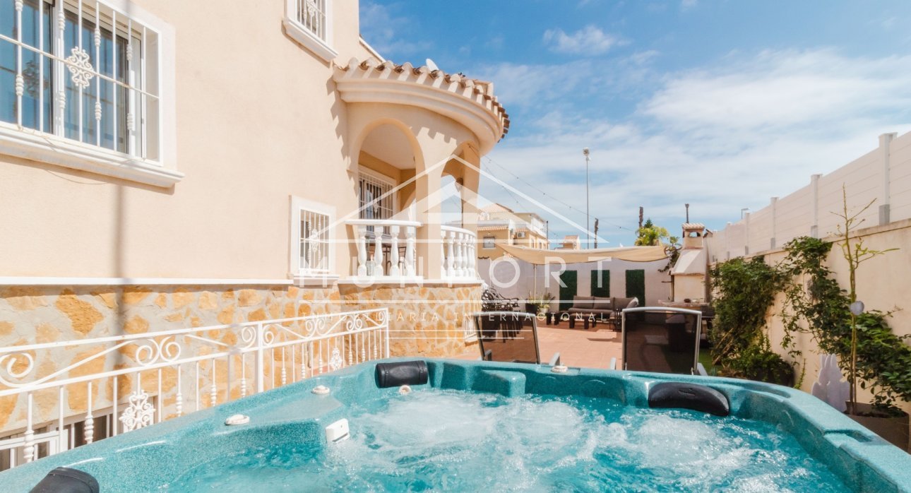 Herverkoop - Villa's -
Rojales - Ciudad Quesada