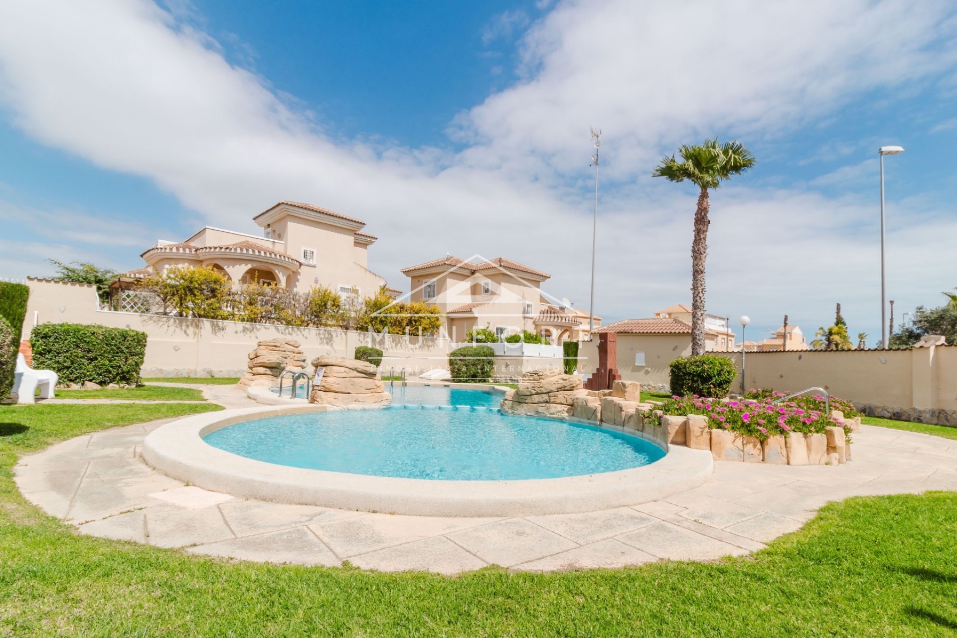 Herverkoop - Villa's -
Rojales - Ciudad Quesada