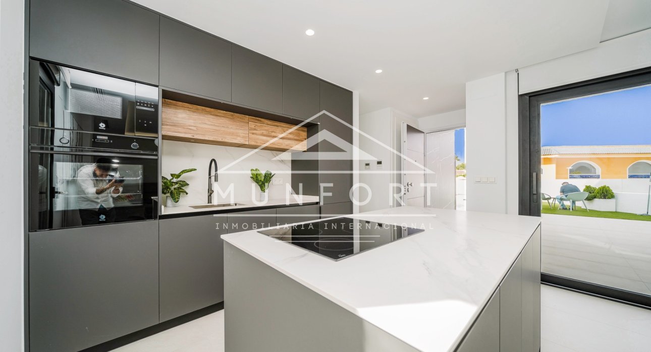 Herverkoop - Villa's -
Rojales