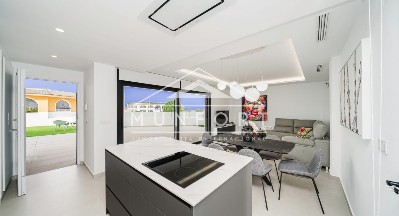 Herverkoop - Villa's -
Rojales