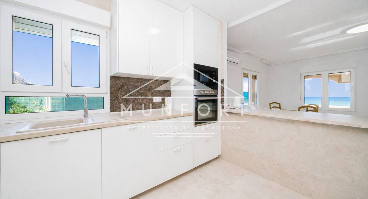 Herverkoop - Villa's -
San Javier - La Manga del Mar Menor