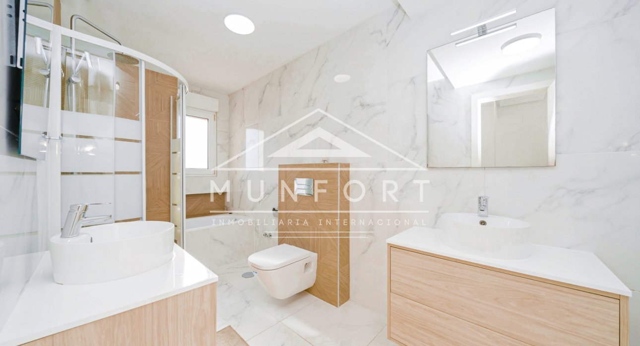 Herverkoop - Villa's -
San Javier - La Manga del Mar Menor