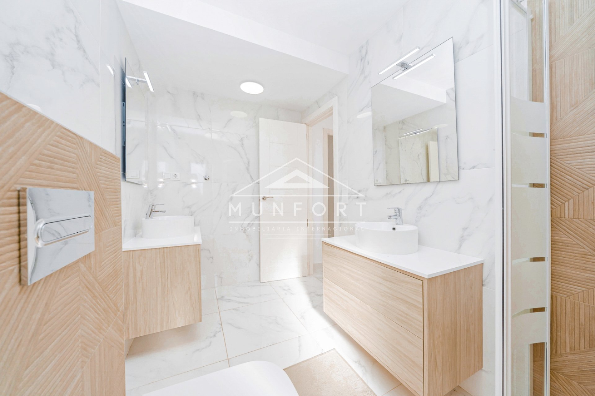 Herverkoop - Villa's -
San Javier - La Manga del Mar Menor