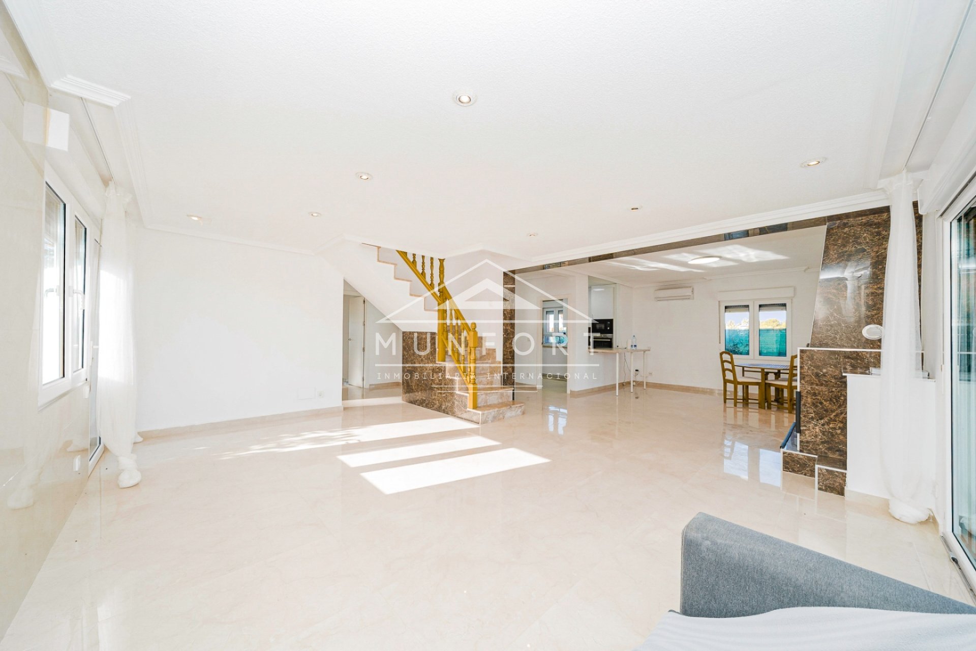 Herverkoop - Villa's -
San Javier - La Manga del Mar Menor