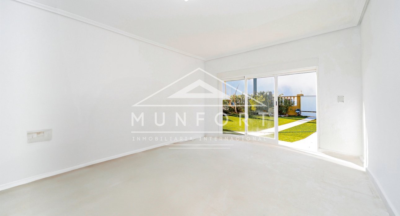 Herverkoop - Villa's -
San Javier - La Manga del Mar Menor