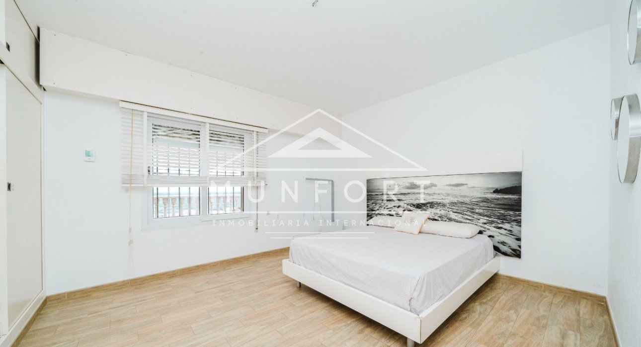 Herverkoop - Villa's -
San Javier - La Manga del Mar Menor