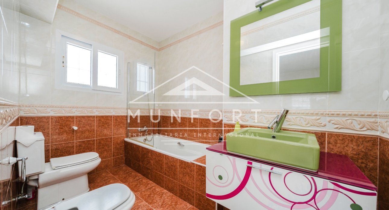 Herverkoop - Villa's -
San Javier - La Manga del Mar Menor