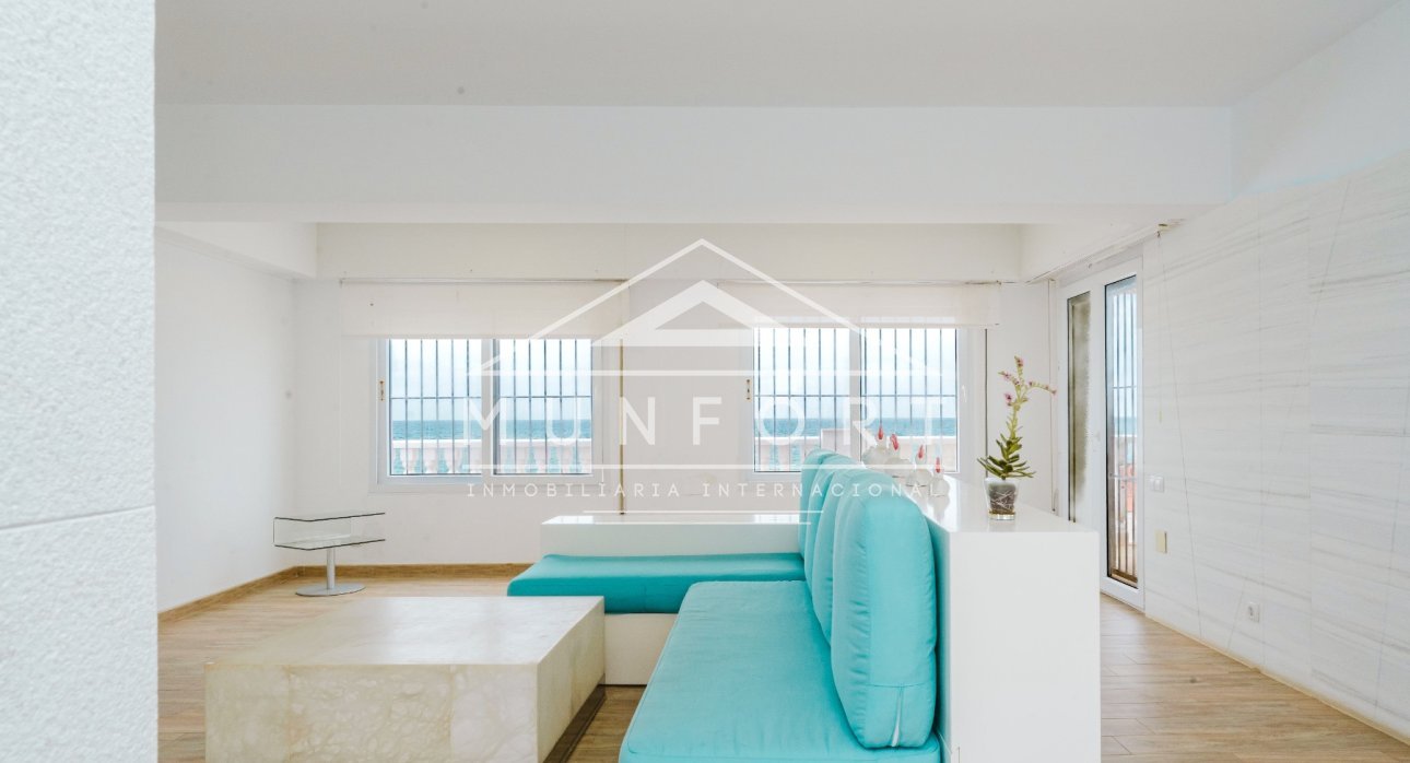 Herverkoop - Villa's -
San Javier - La Manga del Mar Menor