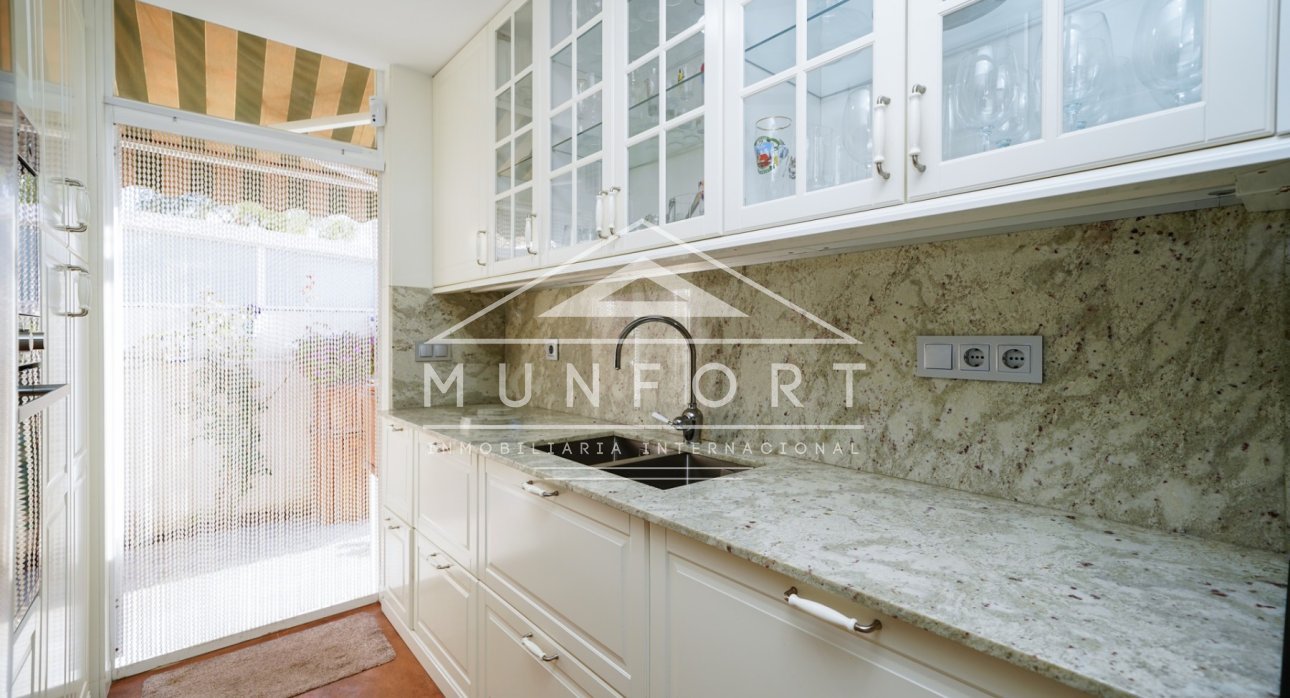 Herverkoop - Villa's -
San Javier