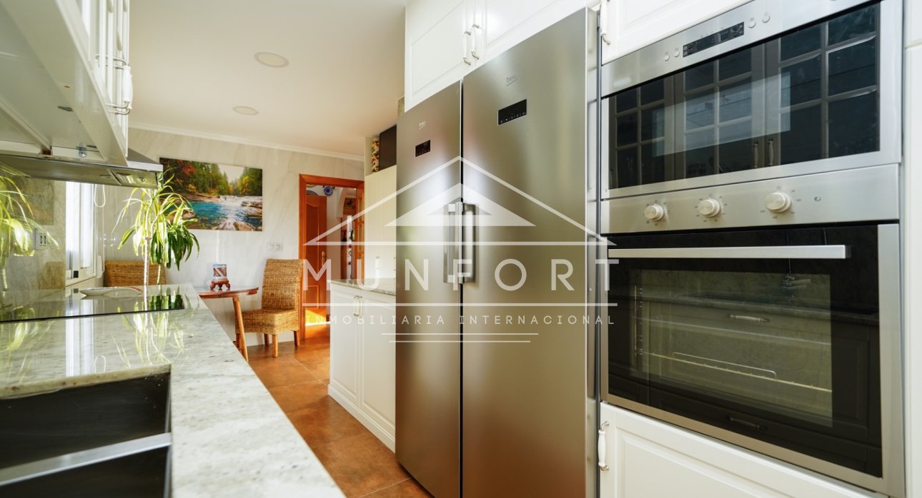 Herverkoop - Villa's -
San Javier