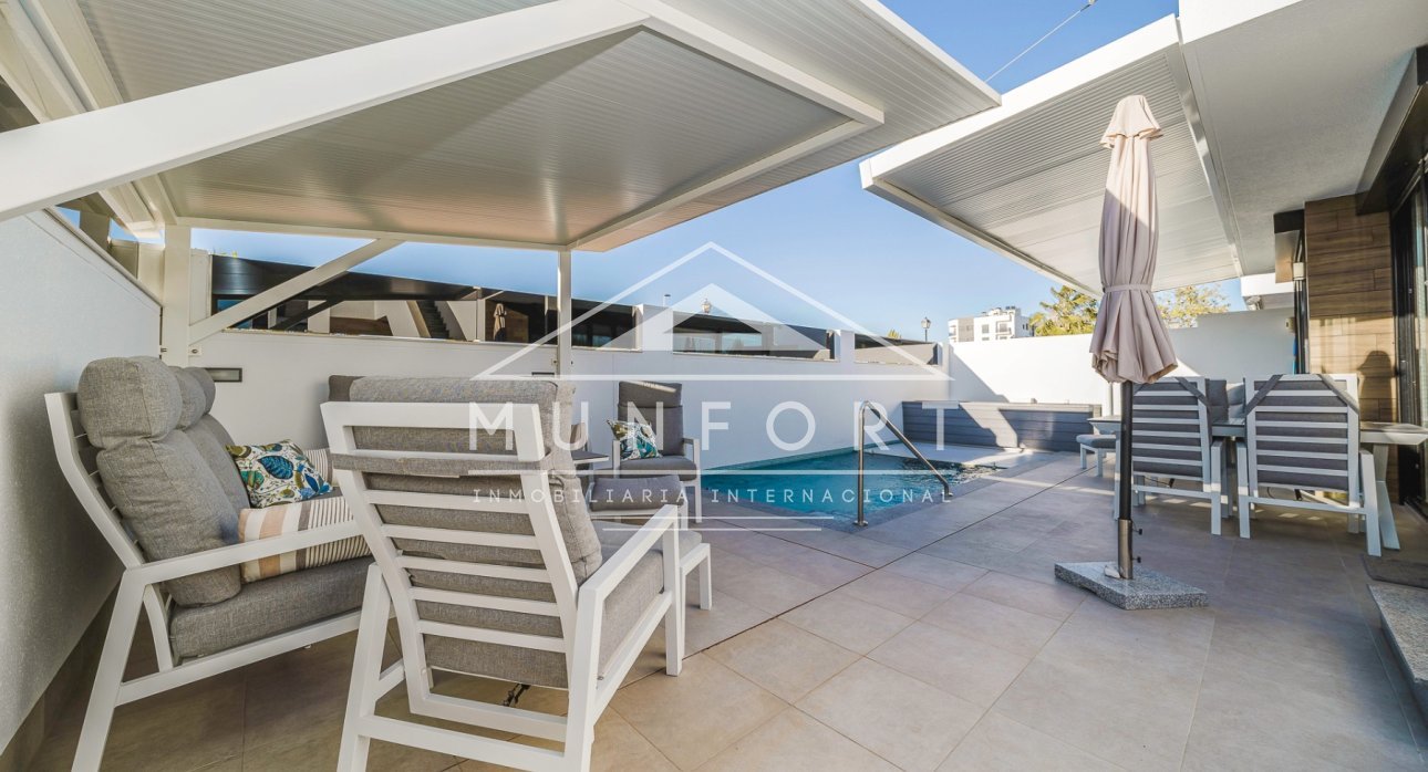 Herverkoop - Villa's -
San Pedro del Pinatar - Lo Pag&aacute;n