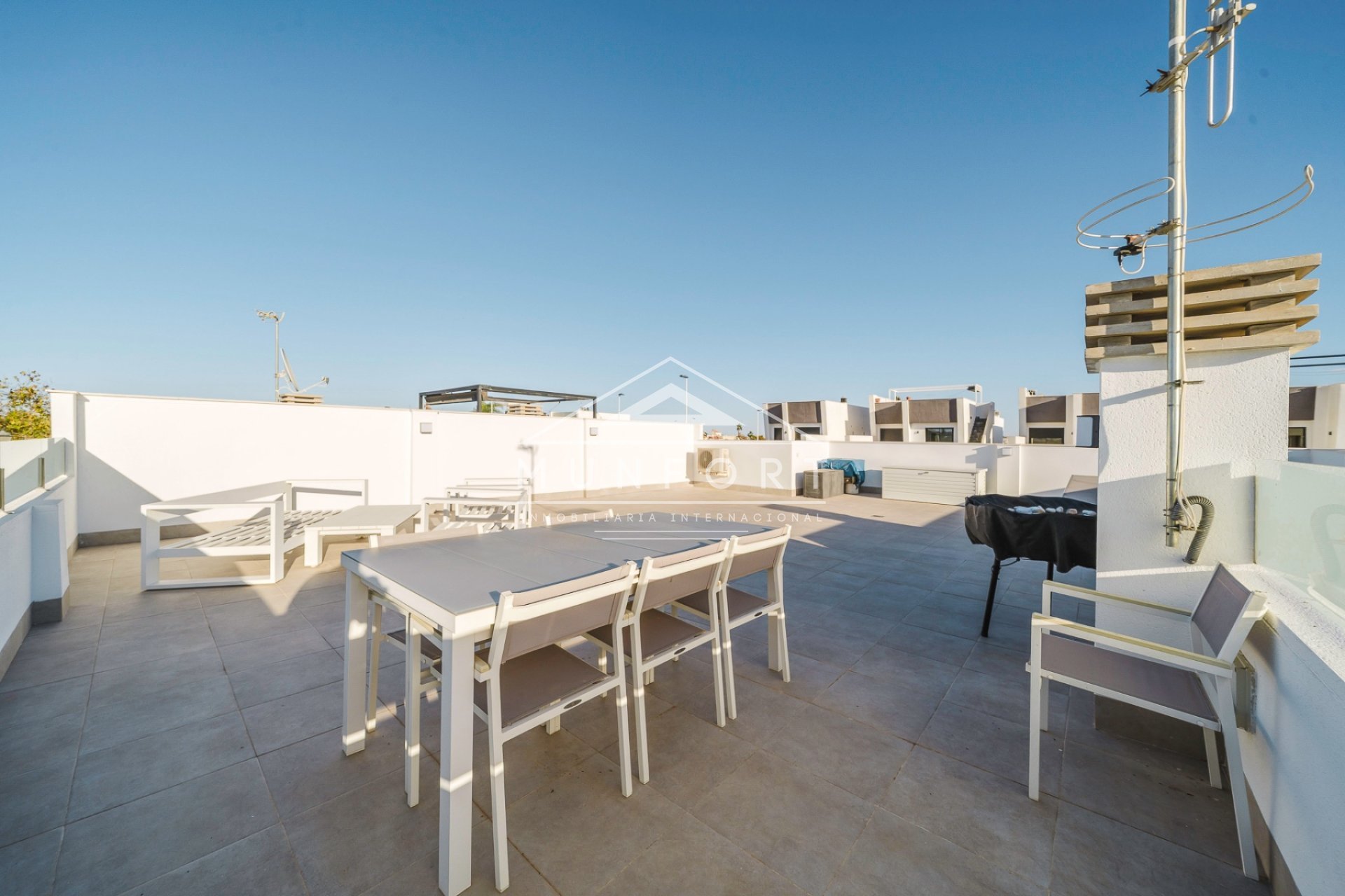 Herverkoop - Villa's -
San Pedro del Pinatar - Lo Pag&aacute;n