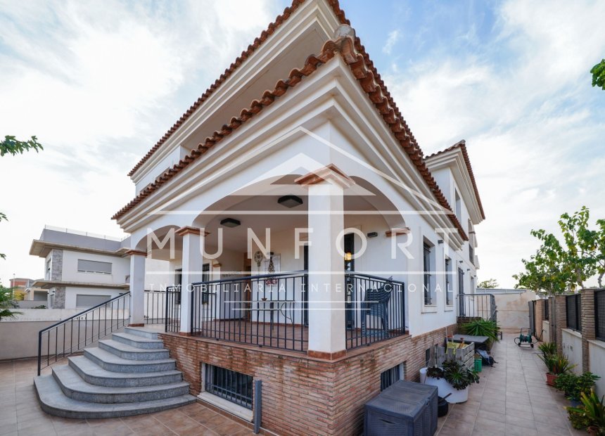 Herverkoop - Villa's -
San Pedro del Pinatar
