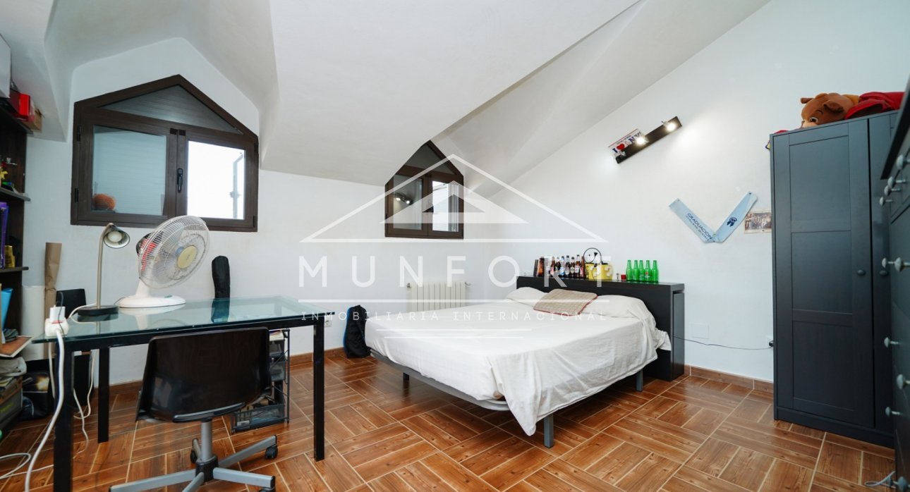 Herverkoop - Villa's -
San Pedro del Pinatar