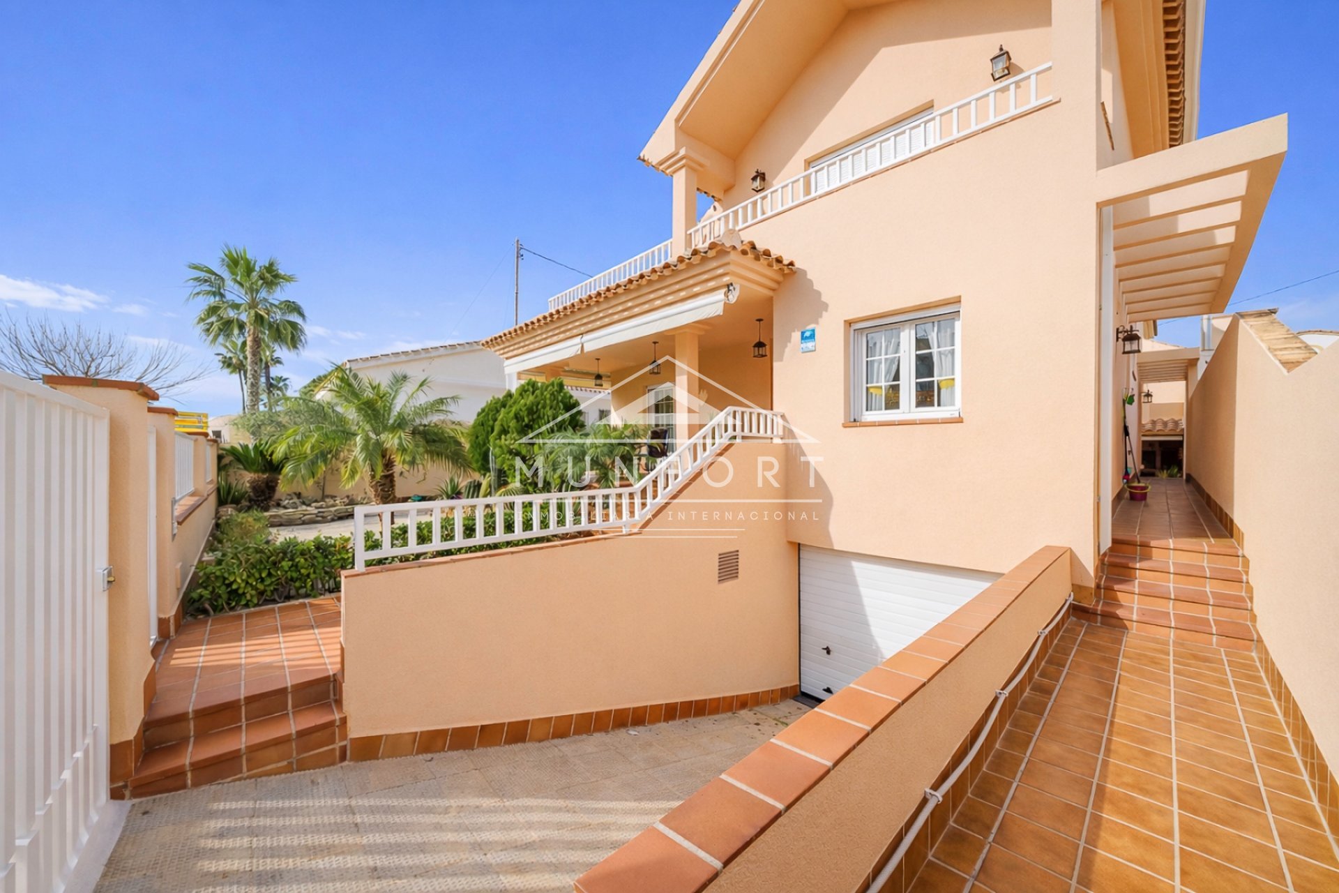 Herverkoop - Villa's -
Santiago de la Ribera