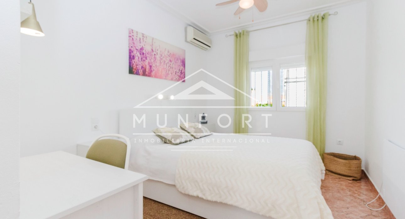 Herverkoop - Villa's -
Torrevieja - Aguas Nuevas - Torrevieja