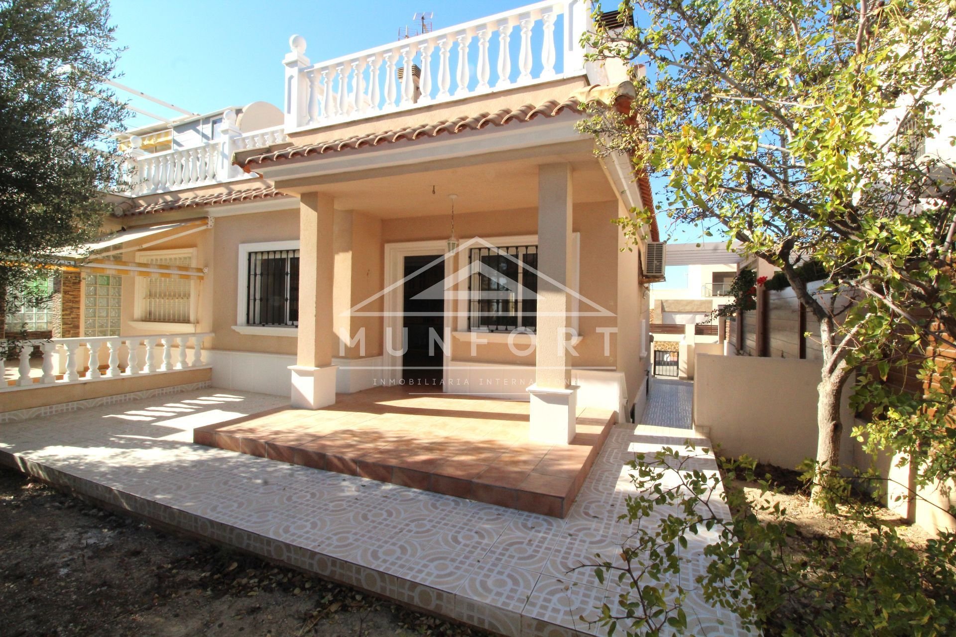 Herverkoop - Villa's -
Torrevieja - Aguas Nuevas - Torrevieja