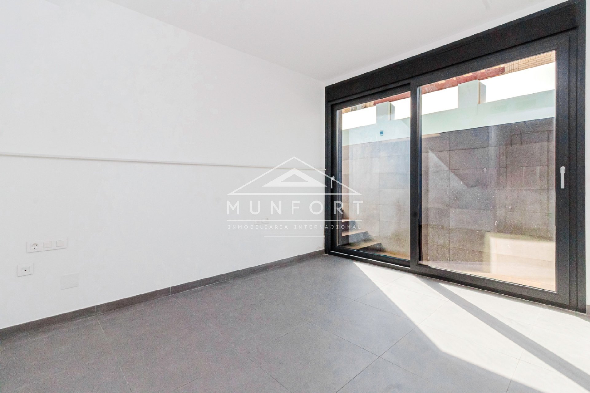 Herverkoop - Villa's -
Torrevieja - La Mata - Torrevieja