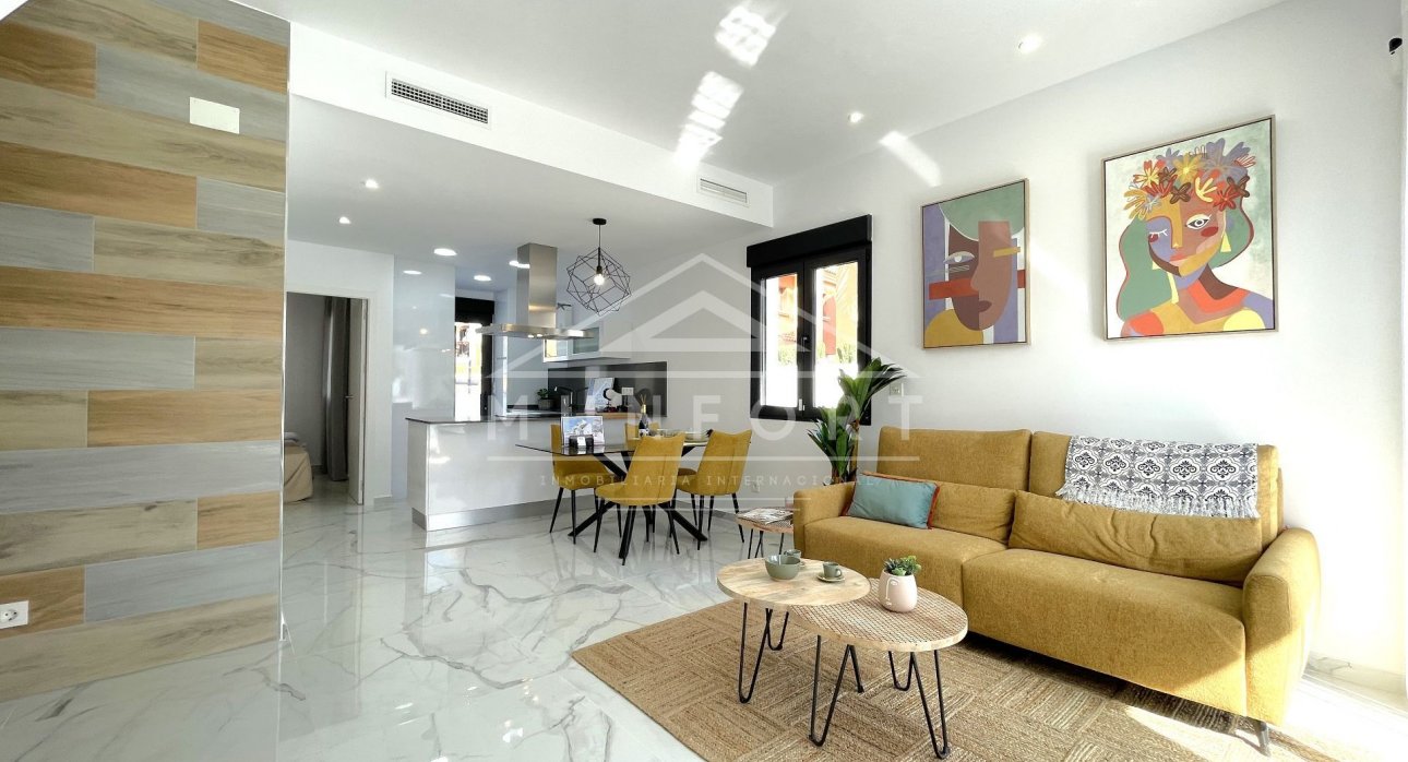 Herverkoop - Villa's -
Torrevieja - La Torreta - Torrevieja