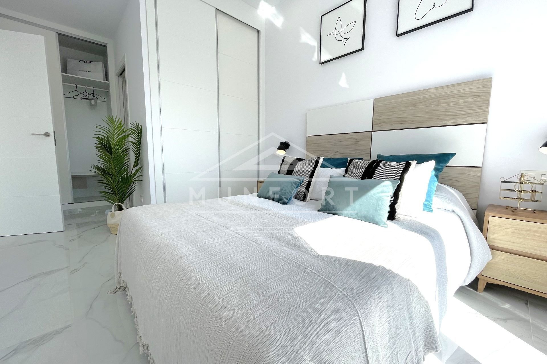 Herverkoop - Villa's -
Torrevieja - La Torreta - Torrevieja