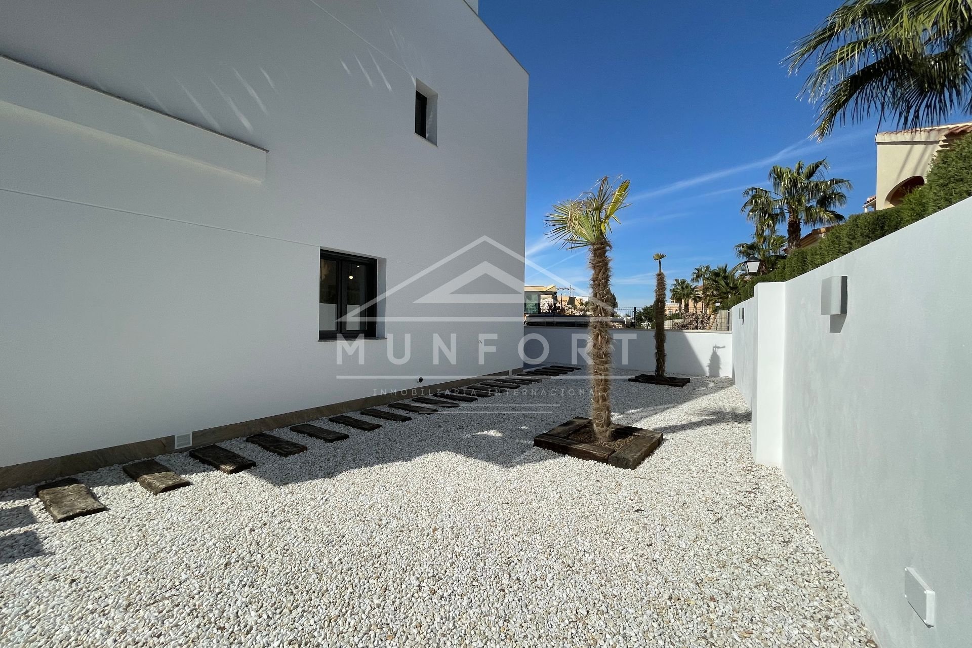 Herverkoop - Villa's -
Torrevieja - La Torreta