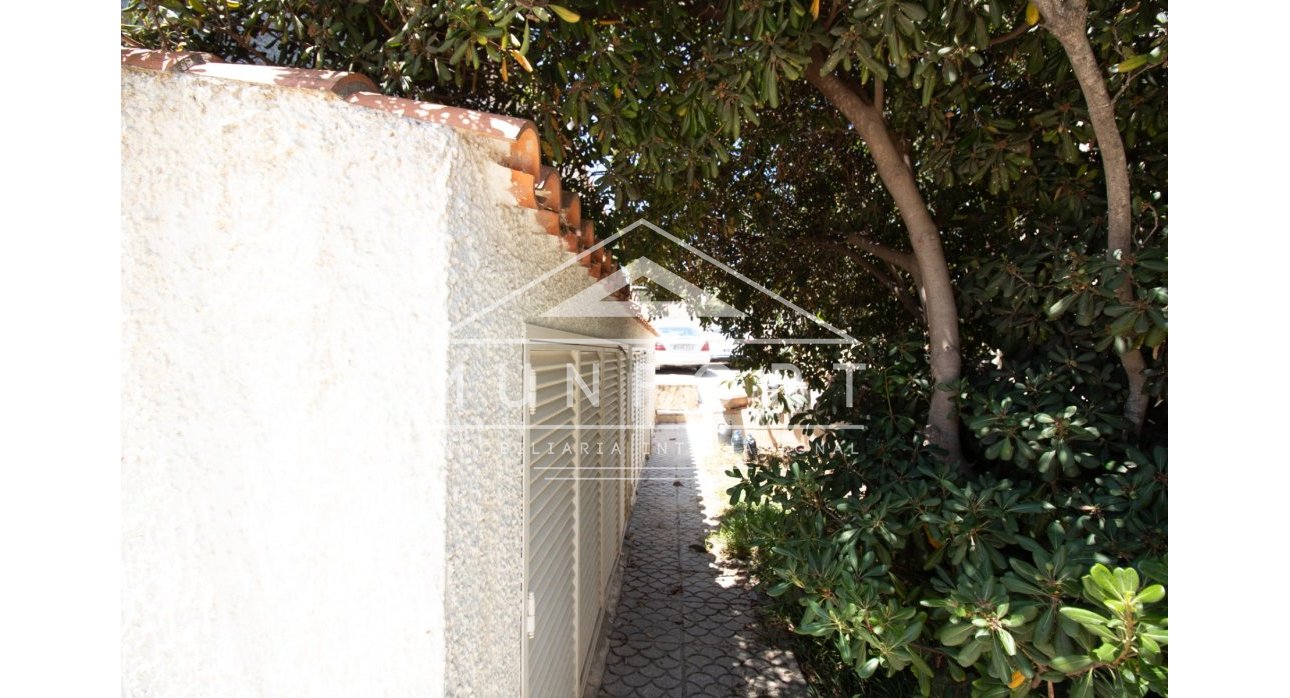 Herverkoop - Villa's -
Torrevieja - Los Balcones - Torrevieja