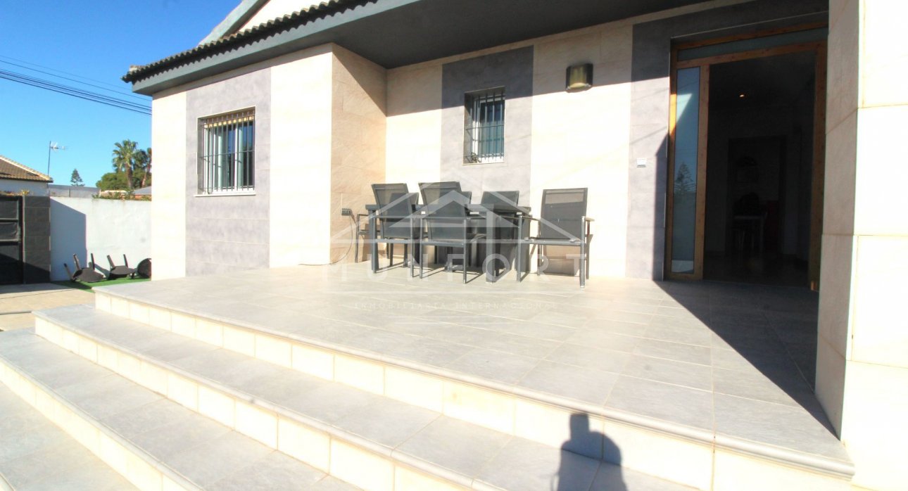 Herverkoop - Villa's -
Torrevieja - Los Balcones - Torrevieja