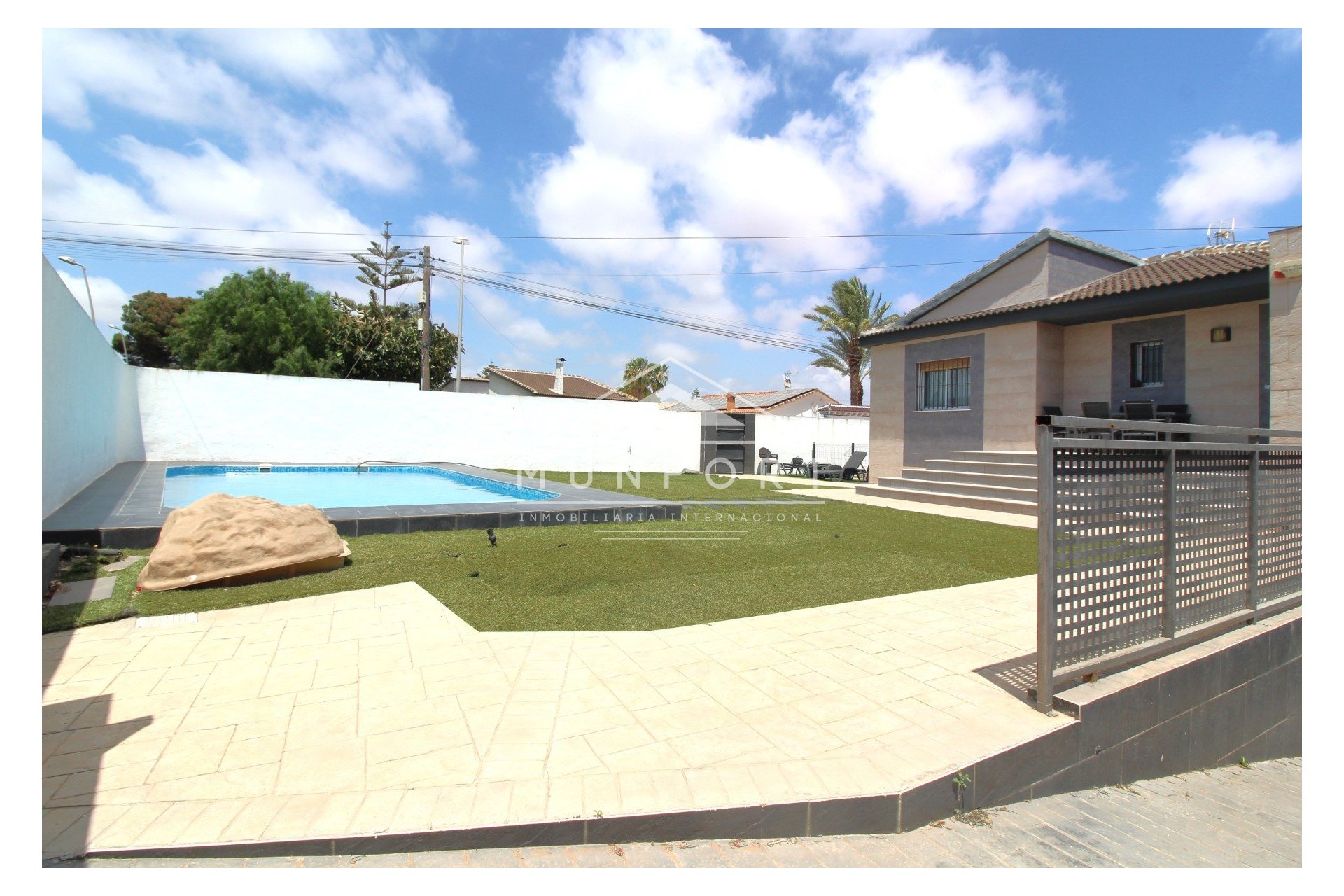 Herverkoop - Villa's -
Torrevieja - Los Balcones