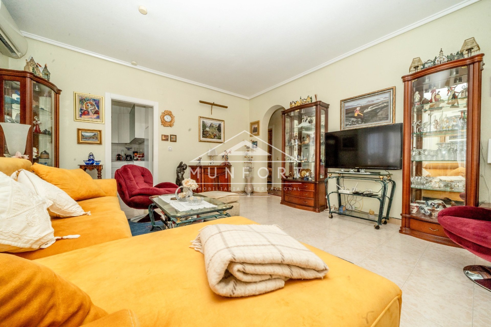 Herverkoop - Villa's -
Villamartin
