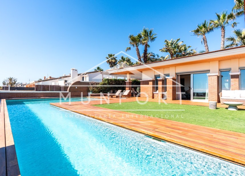 Kurzzeit-Vermietung - Luxusvillen -
Torrevieja - La Veleta - Torrevieja