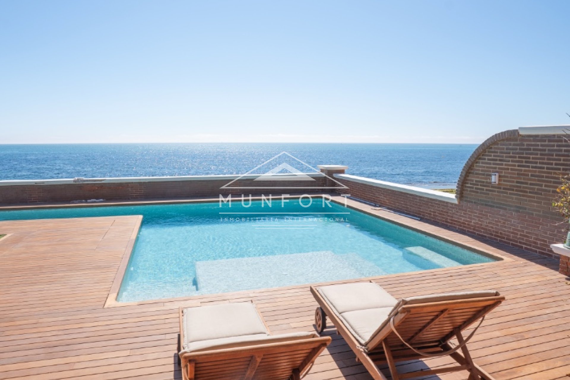 Kurzzeit-Vermietung - Luxusvillen -
Torrevieja - La Veleta - Torrevieja