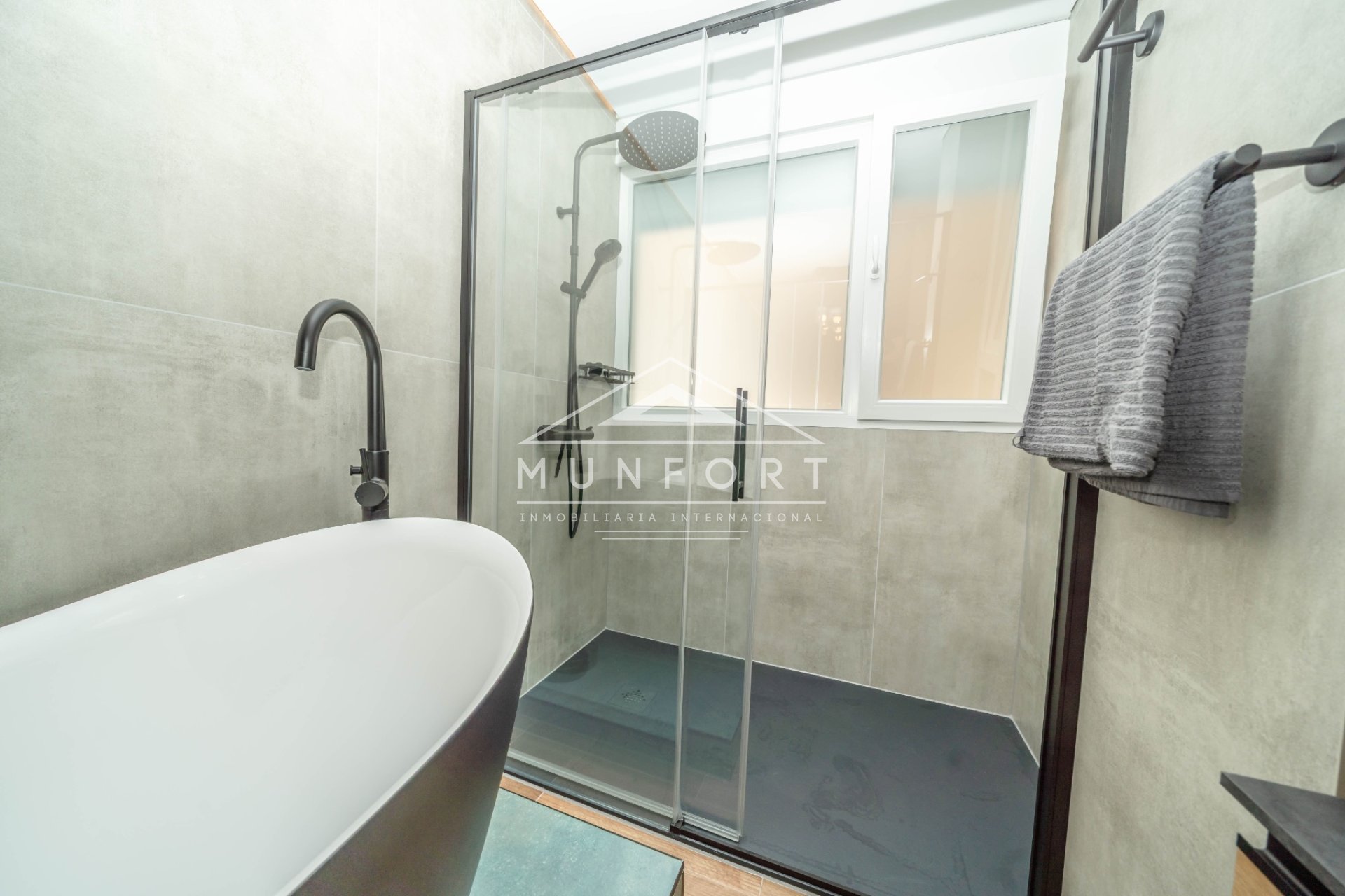 Lange Termijn Verhuur - Appartementen -
Alcázares, Los