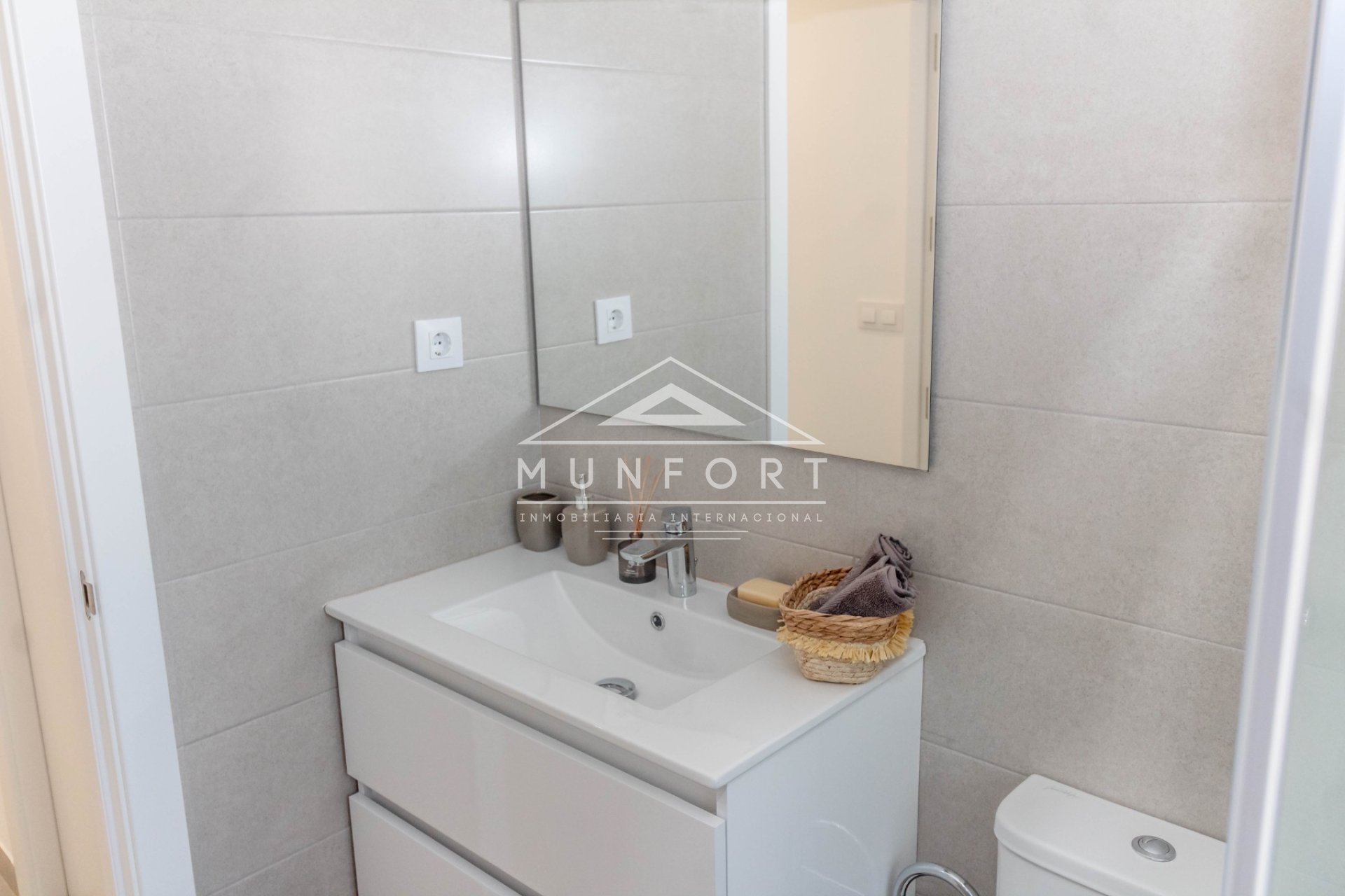Lange Termijn Verhuur - Appartementen -
Cartagena - La Manga