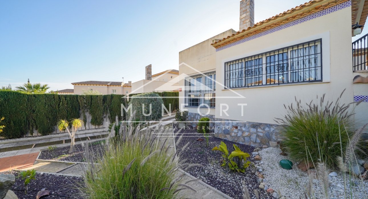 Lange Termijn Verhuur - Villa's -
Orihuela Costa - Las Ramblas Golf