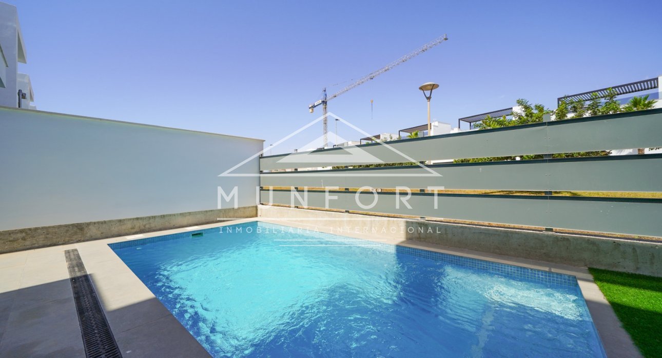 Lange Termijn Verhuur - Villa's -
San Javier - Santiago de la Ribera