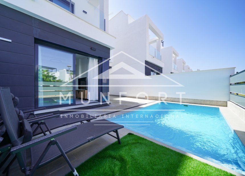 Lange Termijn Verhuur - Villa's -
San Javier - Santiago de la Ribera
