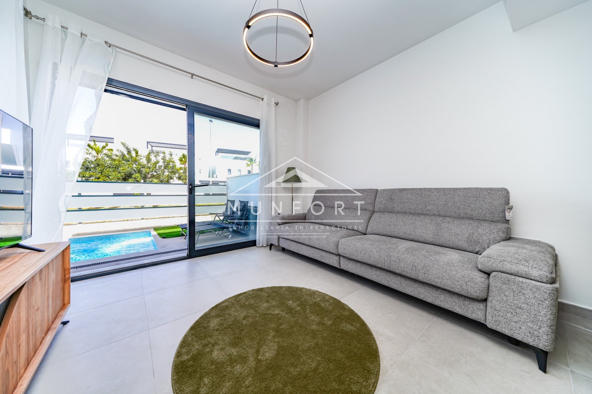 Lange Termijn Verhuur - Villa's -
San Javier - Santiago de la Ribera