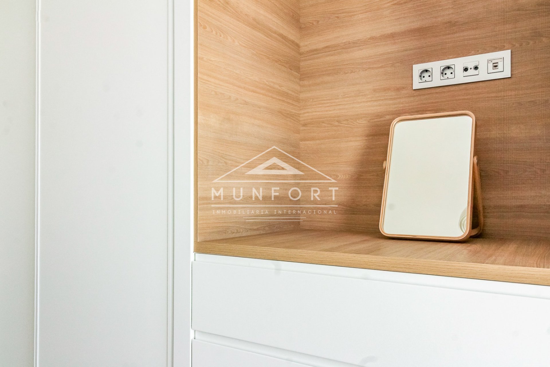 Lange Termijn Verhuur - Villa's -
San Javier - Santiago de la Ribera