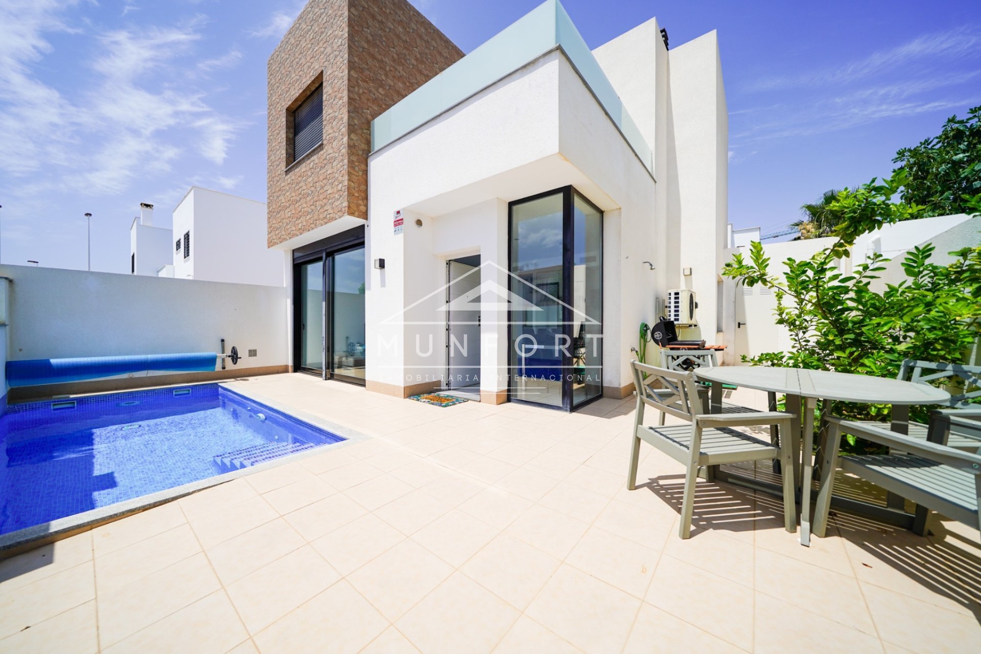 Lange Termijn Verhuur - Villa's -
San Pedro del Pinatar