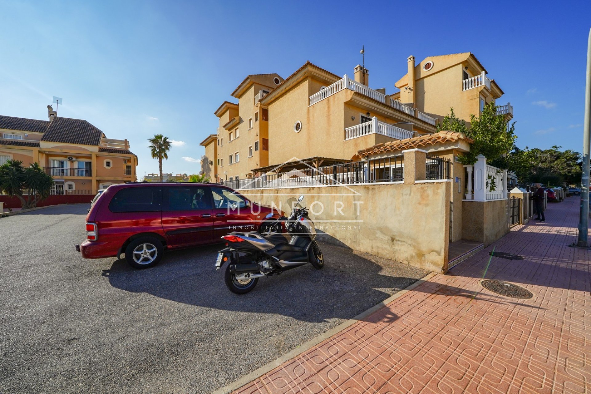 Langfristige Vermietung - Duplex -
Orihuela Costa - La Florida