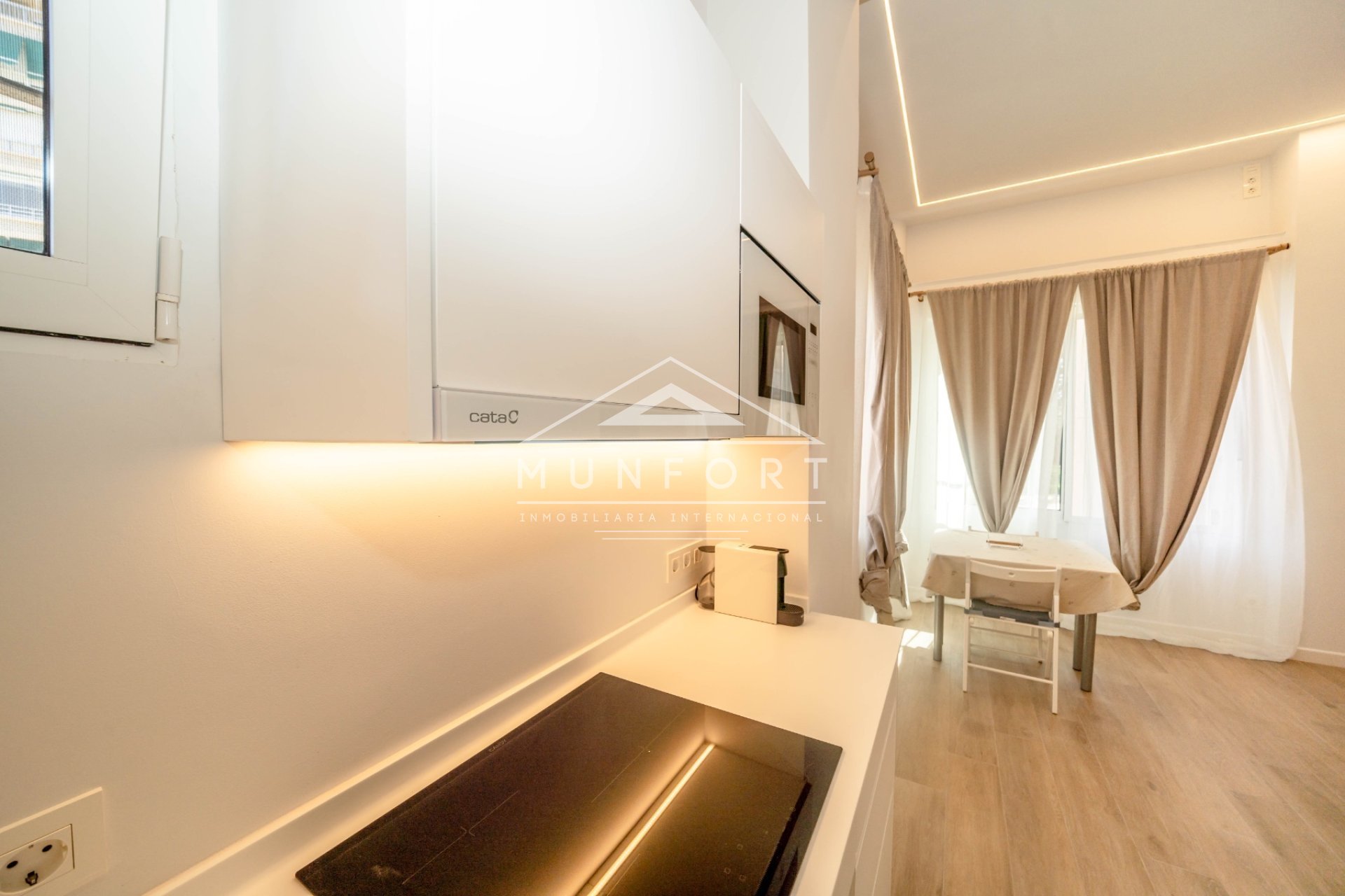Långtidsuthyrning - Bostadsstudior -
Orihuela Costa - Dehesa de Campoamor
