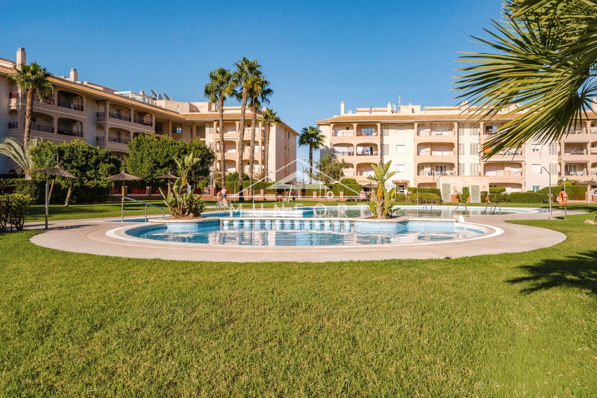 Långtidsuthyrning - Takvåningar -
Orihuela Costa - La Zenia