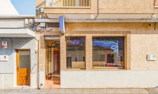 Locales comerciales - Segunda mano - Pilar de la Horadada -
                Pilar de la Horadada
